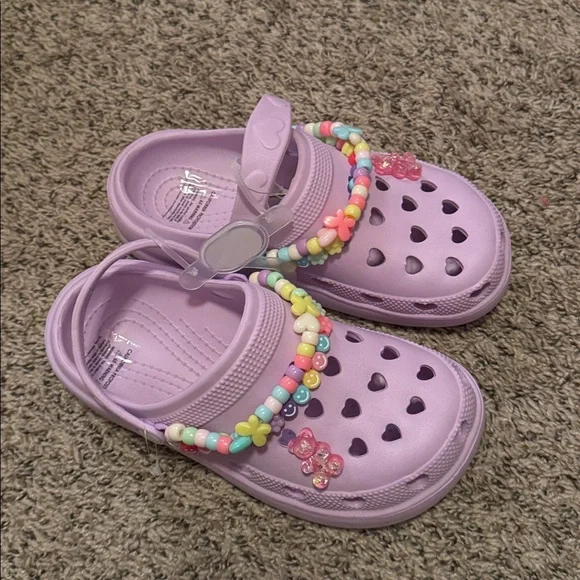 Kids Lavender Heart Sandals - Picture 1 of 7